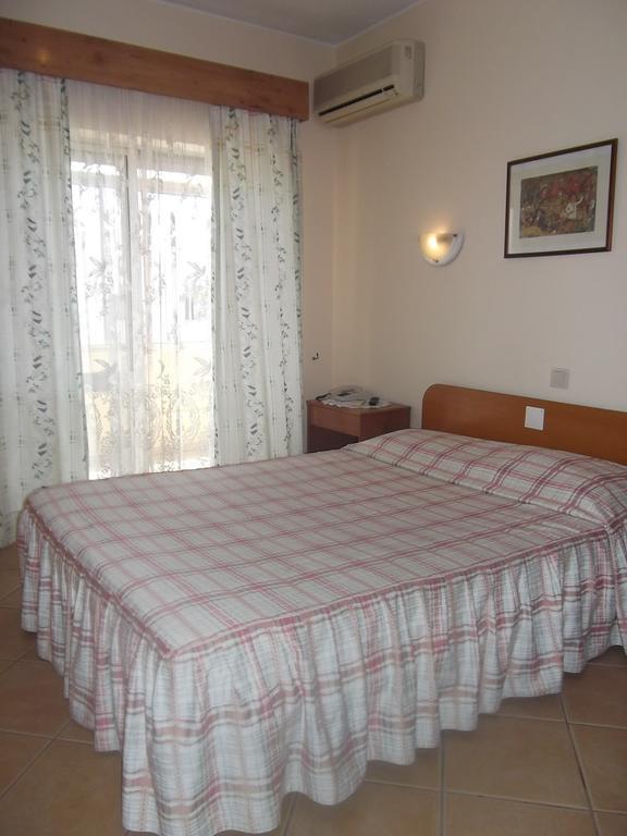 Residencial Nosso Paraiso Quarteira Room photo