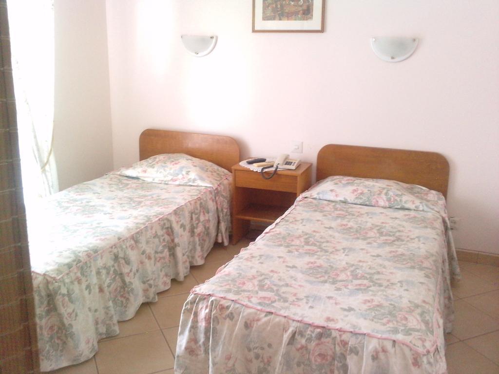 Residencial Nosso Paraiso Quarteira Room photo